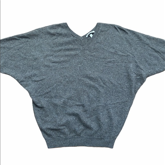 Autumn Cashmere‎ Dolman Sleeve V-Neck Sweater - Picture 1 of 10